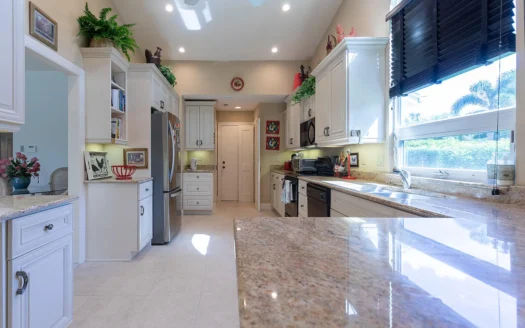 12803 NW Cinnamon Way, Palm City