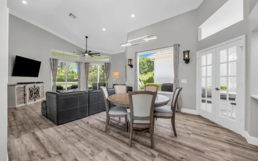 2211 NW Seagrass Drive, Palm City